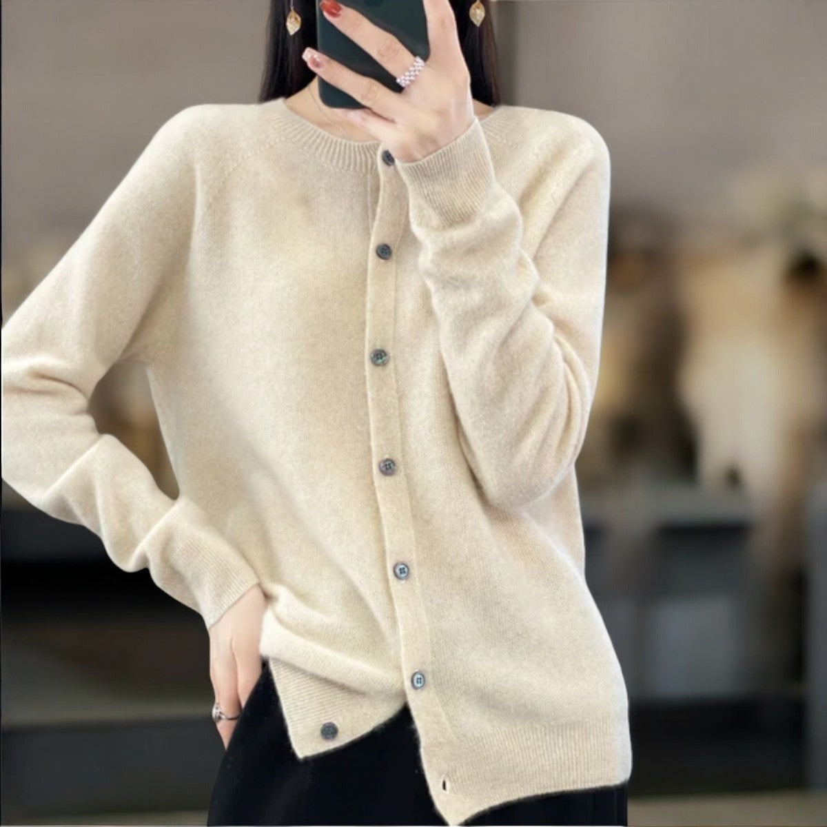 ANGELICA | Cardigan doux avec boutons