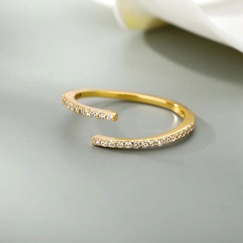 Eliandrea | Classic Zirconia Ring