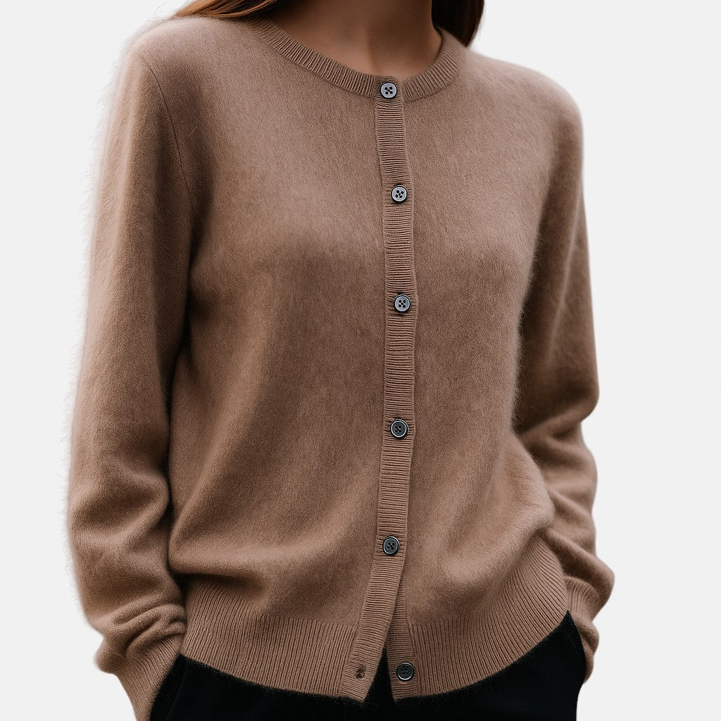 Nivola™ | Pull Boutonné Doux et Élégant