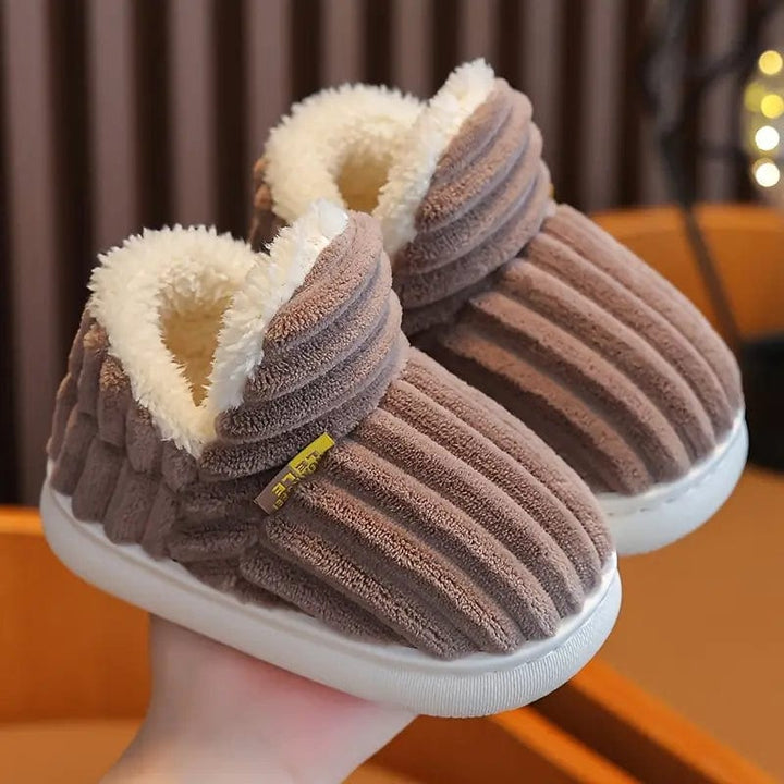 LYSSA™ - Chaussons en Peluche Confort