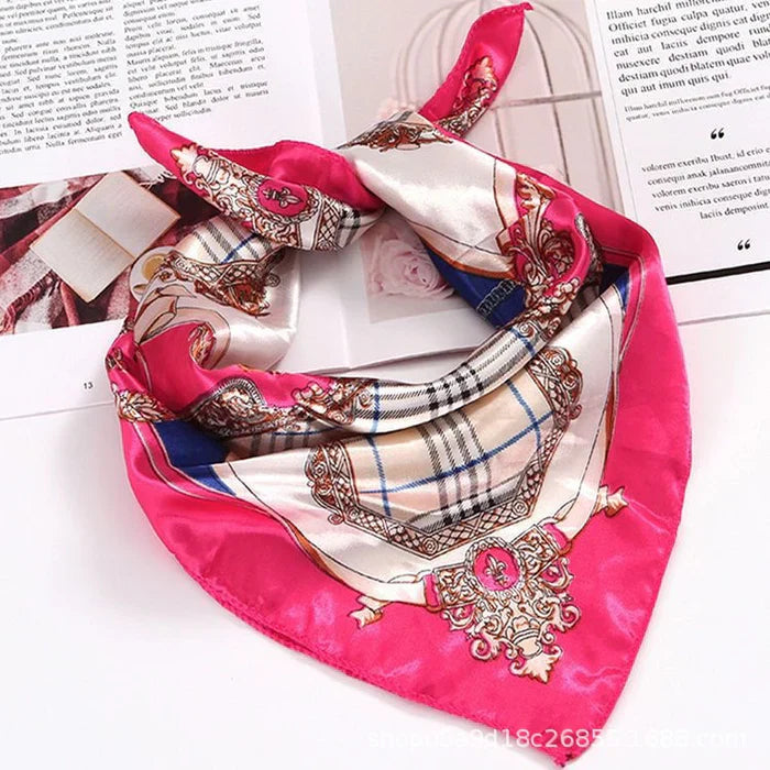 Écharpe carrée multicolore à imprimé chaîne baroque