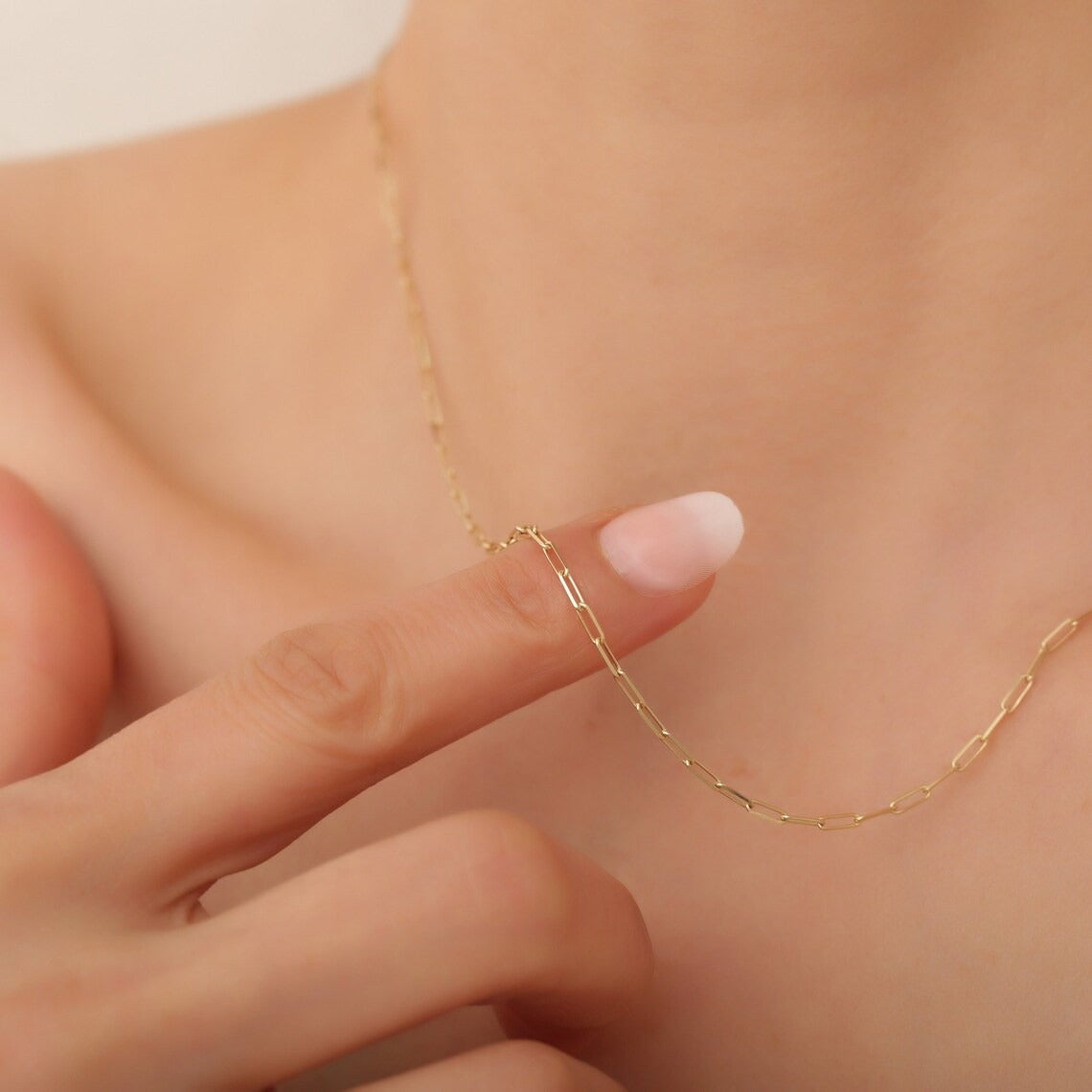 Tiaralynn | Small Paper Necklace